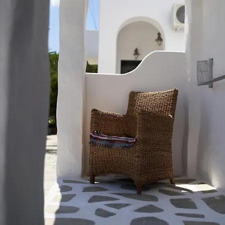 Thermia Kaga Kythnosuites